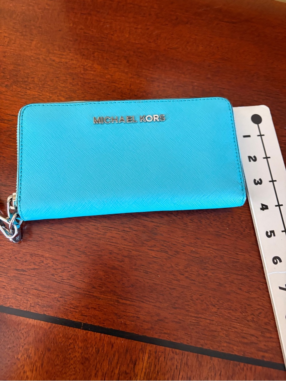 Michael Kors Turquoise Zip Around Wallet Wristlet - Picture 4 of 6